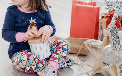 FUN WAYS TO BUILD MOTOR SKILLS DURING THE HOLIDAYS