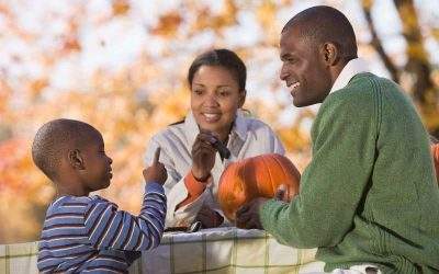 FUN FALL SENSORY ACTIVITIES FOR THE WHOLE FAMILY