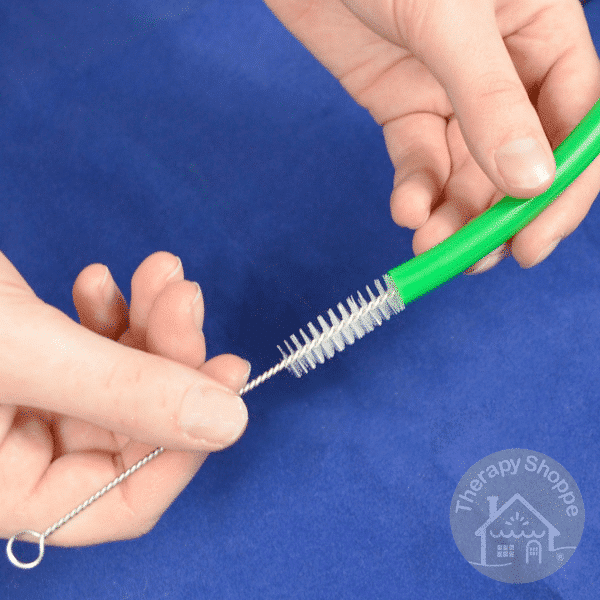1734122357_chew-tube-cleaning-brush-watermarked.png